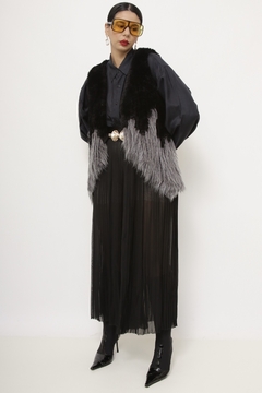 Imagem do Colete pelo preto com cinza vintage