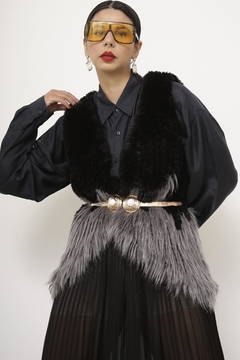 Colete pelo preto com cinza vintage - comprar online