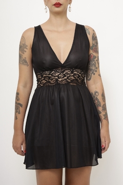 Vestido camisola preto curto