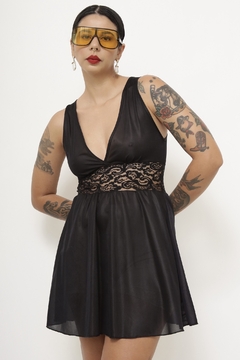 Vestido camisola preto curto