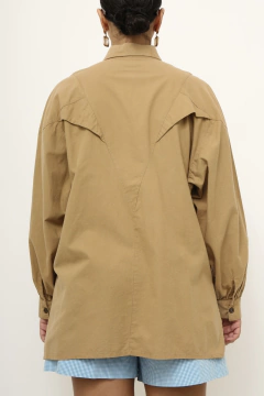 Camisa bege recortes vintage classica - comprar online