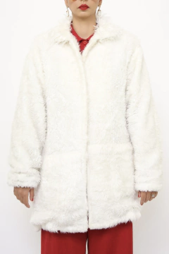 Casaco branco pelucia vintage - loja online