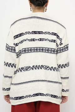 Pulover off white listras azul textura - loja online