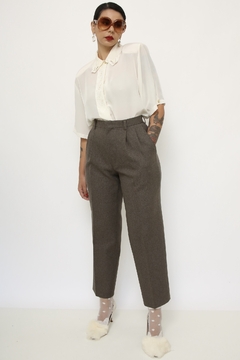 Calça cinza cintura alta alfaiataria vintage