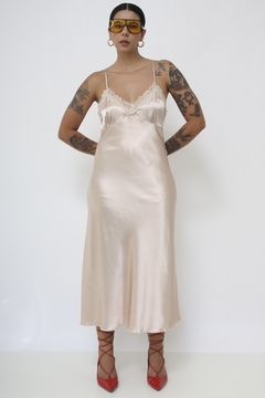 Sleep Dress pessego acetinado - Capichó Brechó