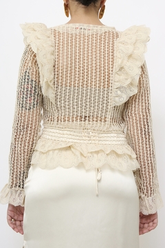 Blusa renda babados mng longa - comprar online