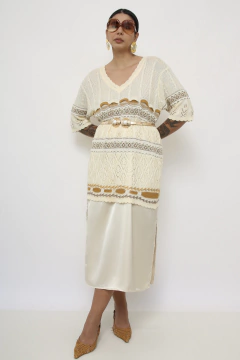 Blusa tricot off outono longa - comprar online