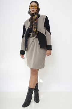 Conjunto de Blazer + Saia recorte em preto - loja online