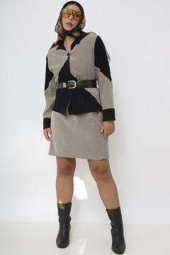 Conjunto de Blazer + Saia recorte em preto