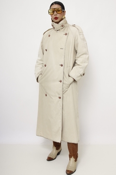 Trench Coat forrado bege classico - Capichó Brechó