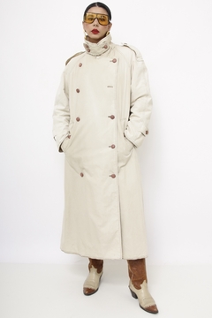 Trench Coat forrado bege classico