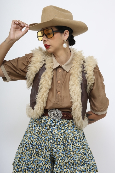 Colete couro com pelo vintage