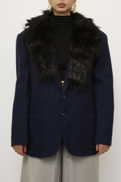 Blazer VALENTINO marinho gola removivel - Capichó Brechó