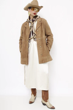 Blazer couro marrom classico na internet