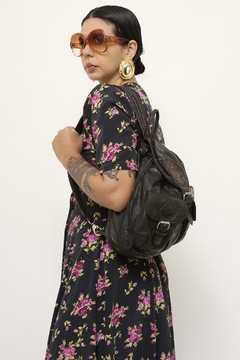 Mochila 100% couro aguia vintage - Capichó Brechó