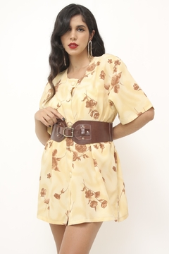 Camisa vestido bege com flores marrom - Capichó Brechó