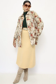 Maxi camisa estampada bege flores vermelha