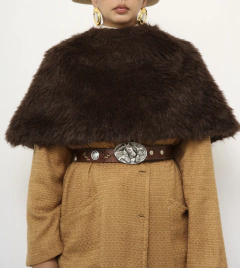 Estoula pelo sintetico marrom - Capichó Brechó