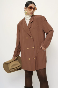 Blazer marrom trasnpassado vintage LEVINHO - Capichó Brechó
