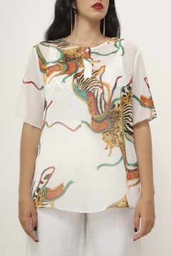 Camisa tigre levinha branca bordado na internet