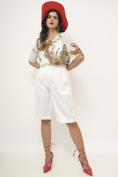 Camisa tigre levinha branca bordado