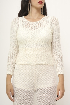 Blusa vintage renda maga longa