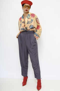 Calça cintura alta cinza cos stras - comprar online