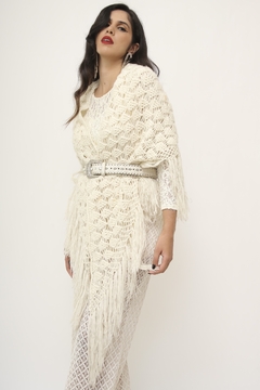 Poncho vintage branco franja na internet