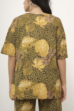 Conjunto estapado onça CALÇA + BLUSA - Capichó Brechó