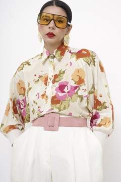 Camisa flores pala vintage na internet