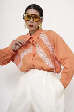 Camisa laranja renda vintage