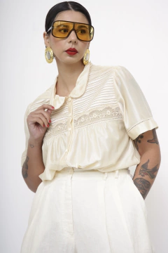 Blusa acetinada pijama creme - Capichó Brechó