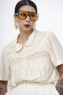 Blusa acetinada pijama creme - comprar online