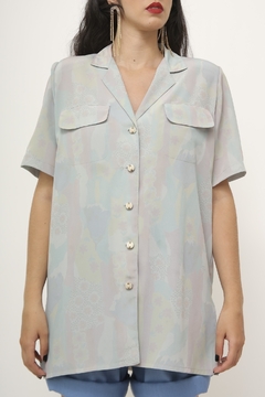 Imagem do Camisa verde longa flores color