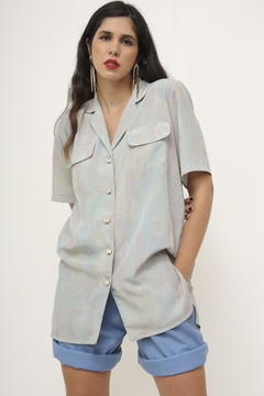 Camisa verde longa flores color - comprar online
