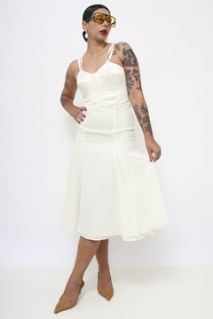 Vestido recorte busto formato cone acetinado - loja online