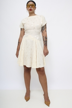Imagem do Vestido acetinado vintage recorte costas