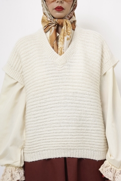 Colete tricot bege vintage - Capichó Brechó