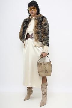 Tricot pelucia vintage creme