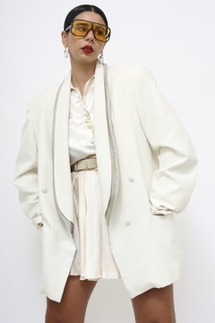 Blazer branco forrado det tela brilho na internet