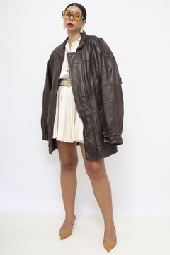 Parka marrom com cinto couro vintage - Capichó Brechó