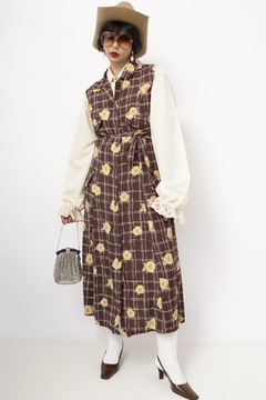Vestido marrom margaridas vintage - Capichó Brechó