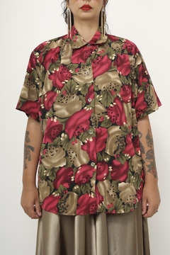 Camisa estampada vermelho verde vintage na internet