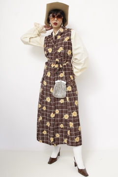 Vestido marrom margaridas vintage na internet