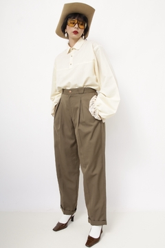 Calça verde cintura alta alfataria vintage - Capichó Brechó