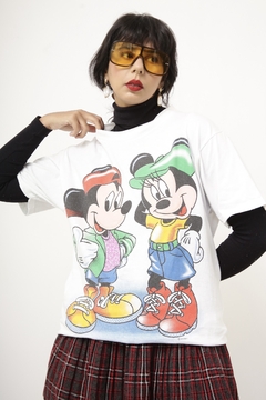 Camiseta MICKEY E MINNIE vintage