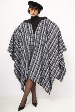 Poncho xadrez golinha azul - loja online