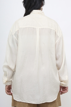Camisa 100% seda classica - Capichó Brechó