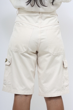 Bermuda cargo bege bolsos - comprar online