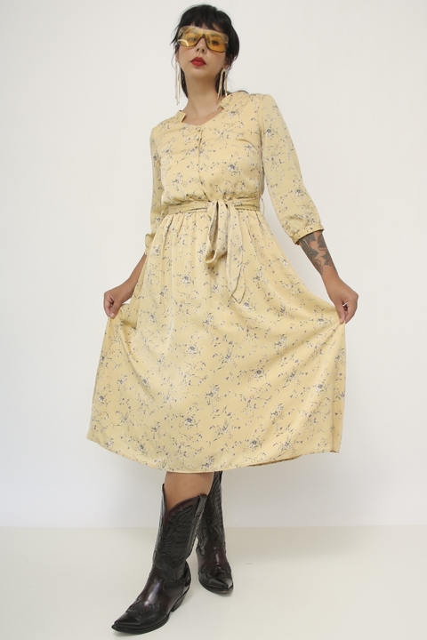 Vestido amarelo floral mng 3/4